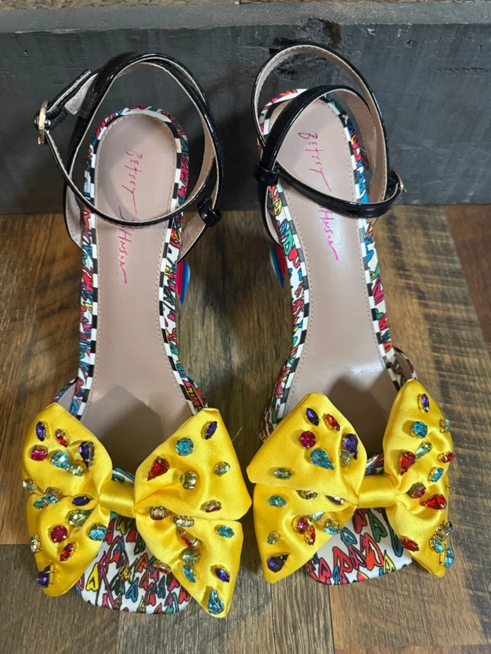 Betsey Johnson Loise Jeweled Bow Rainbow Heel Sandals Size 11